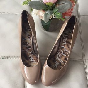 Sam Edelman tan heels